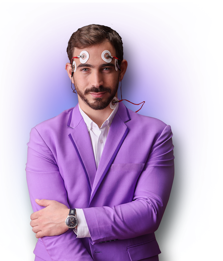 Neta Bresler on stage in his purple-magenta suit